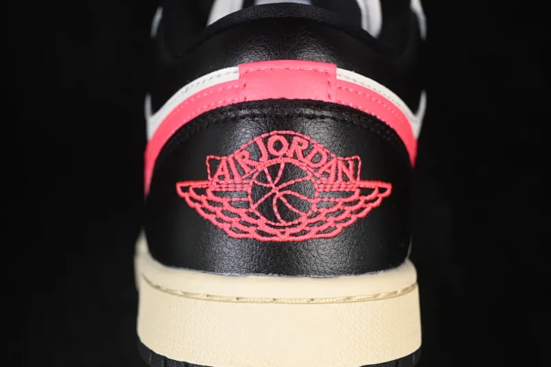 All categories Air Jordan Jordan series basketball shoes Air Jordan 1 Low G version pure original Air Jordan 1 Low AJ1 Joe 1 meter white black red low-top cultural casual sneakers DC0774-107